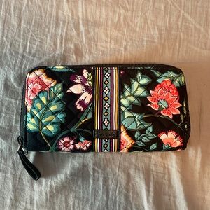 Vera Bradley black floral print wallet